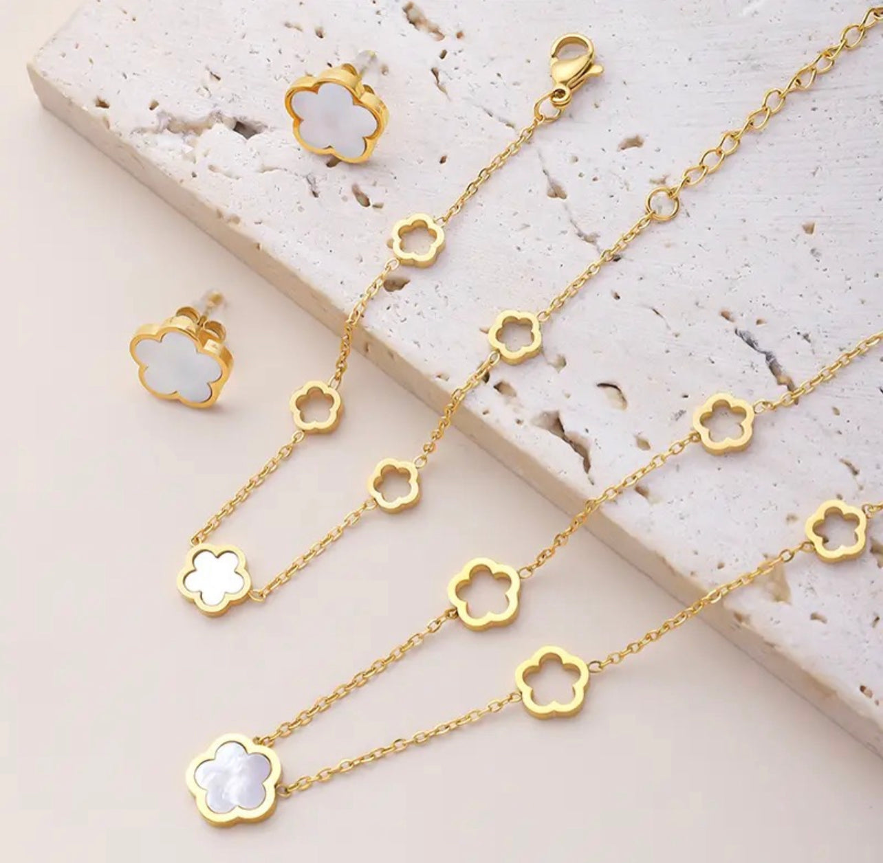 Collier Style Van Cleef