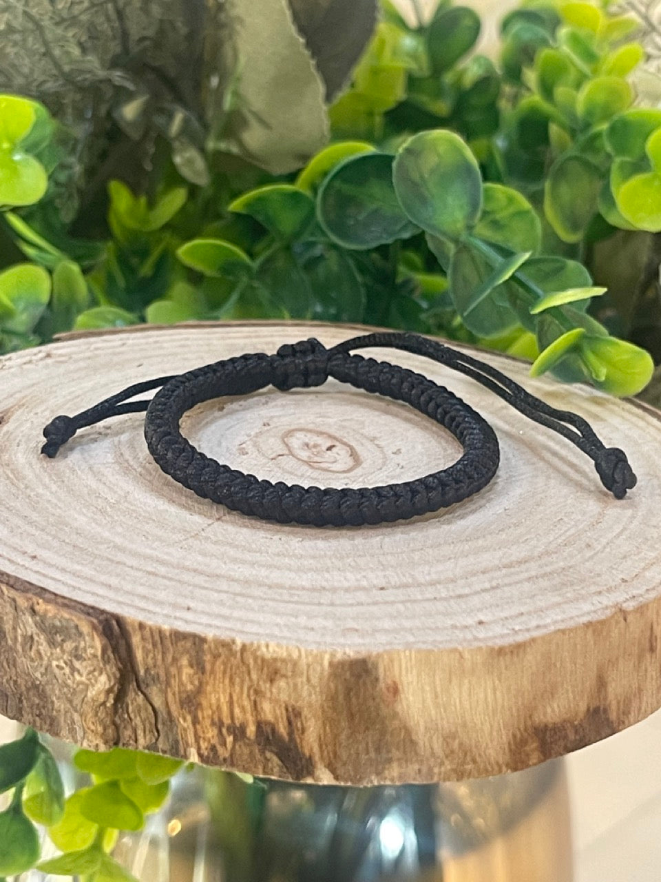 Bracelet Fil noir de protection