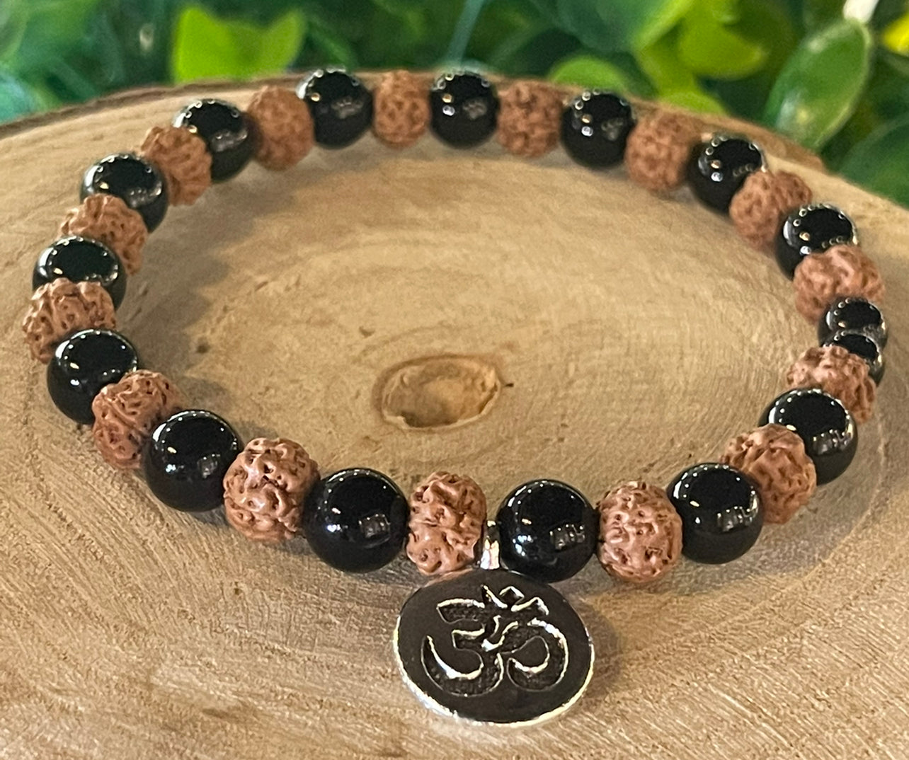 Bracelet Rudraksha onyx om