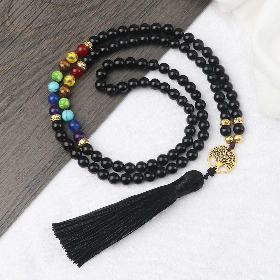 Collier onyx noir avec Arbre de Vie & 7 chakras