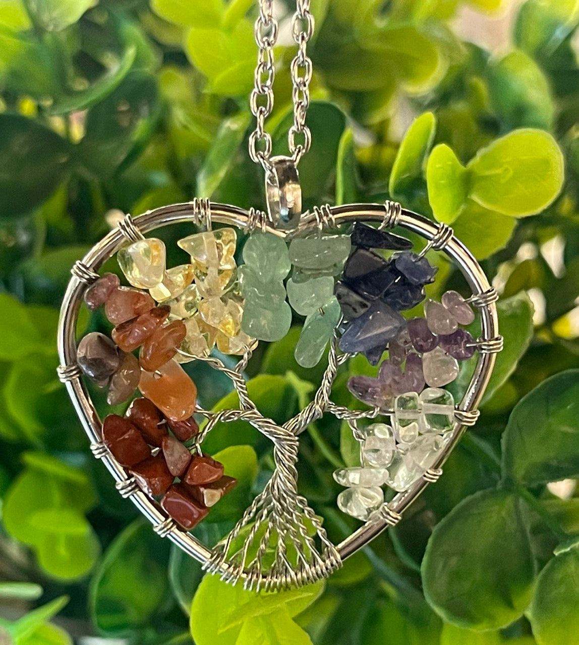 pendentif arbre de vie 7 chakras