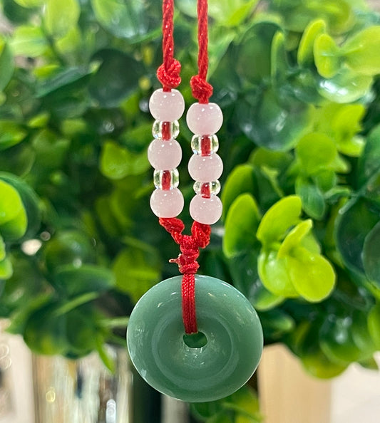 Collier Jade fil rouge